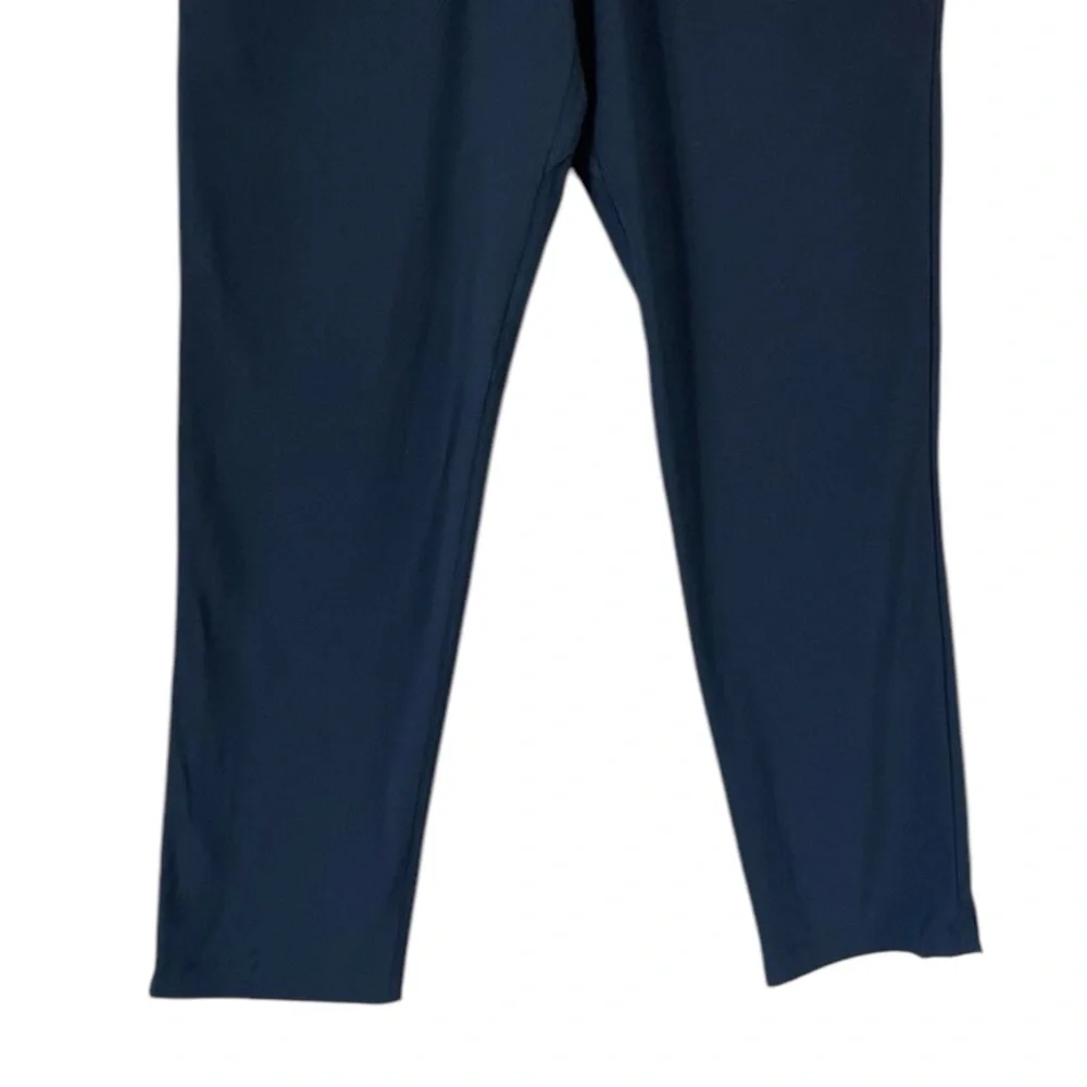 LULULEMON Men’s ABC Pants in True Navy Size 34 x 29 -- PERFECT for Travel!!!